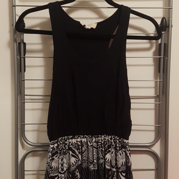 Maxi dress - Picture 2 of 3